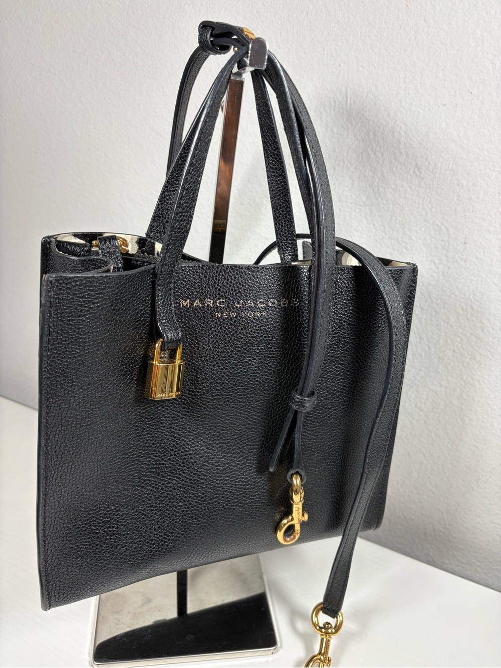 Marc Jacobs Petite Leather Tote W/ Crossbody Strap